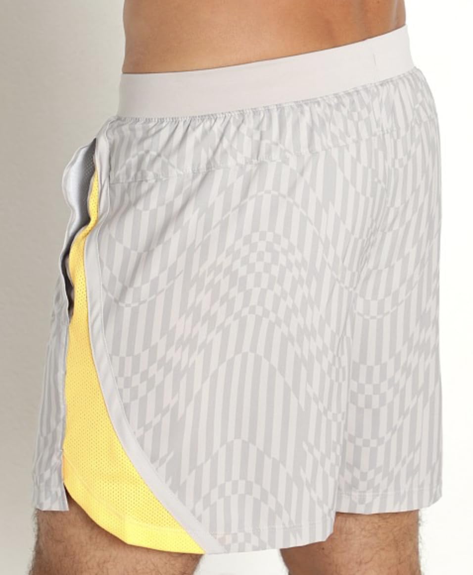 Under Armour Launch UA Short de course ajusté pour homme 12,7 cm, Vêtements de Running, Gris fantôme/doré #592, Taille XL