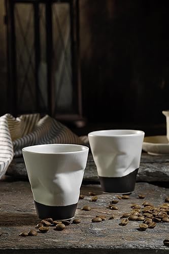 LaModaHome Juego de 2 tazas de café expreso de 140 cc de color crema trituradanegra para oficina, cafetería, mujeres, hombres, adultos, regalos de