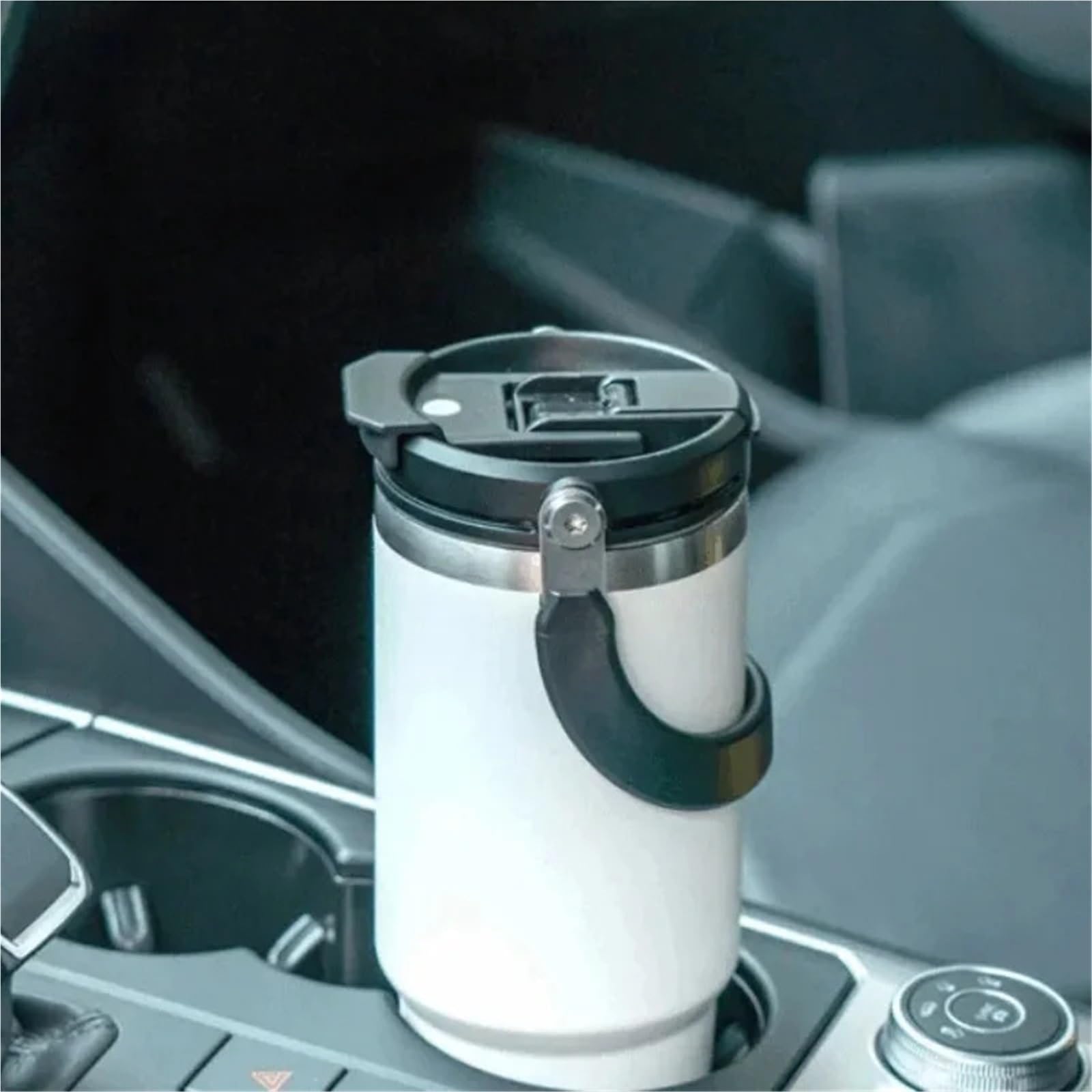 Trinkflasche sport Thermobecher fürs Auto, extra großes Fassungsvermögen (900/1200 ml), Edelstahl, tragbar, for Outdoor-Aktivitäten und Sport für den Außenbereich(30oz900ml,White)