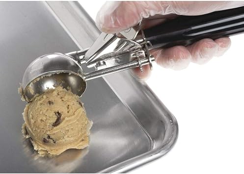HUBERT 1 1/4 oz Portion Control Disher with Black Polypropylene Handle - #30