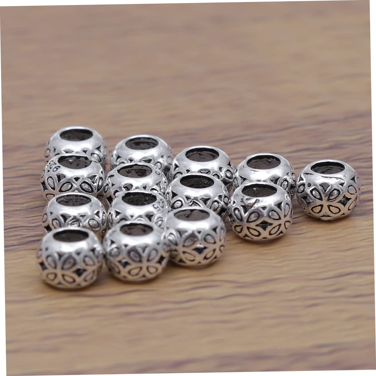 TEHAUX Kit De Fabrication De Bijoux en Vrac 3 Ensembles De Ficelles Perles Despacement Argentées pour Colliers Bracelets Décorations De Perles 14 Pièces X 3