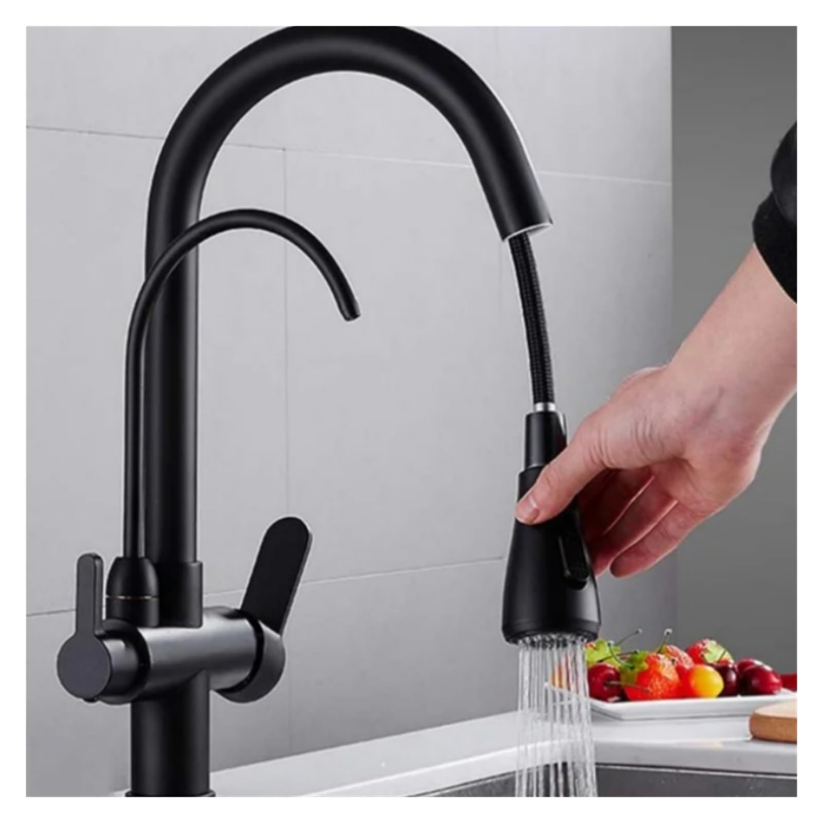 Mitigeur de cuisine monobloc à levier noir mat avec douchette 360