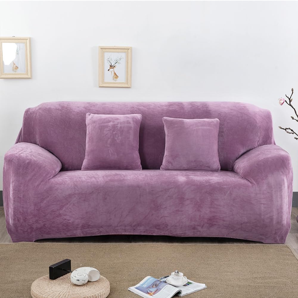 Housse de canapé extensible violette pour un salon moderne et chaleureux