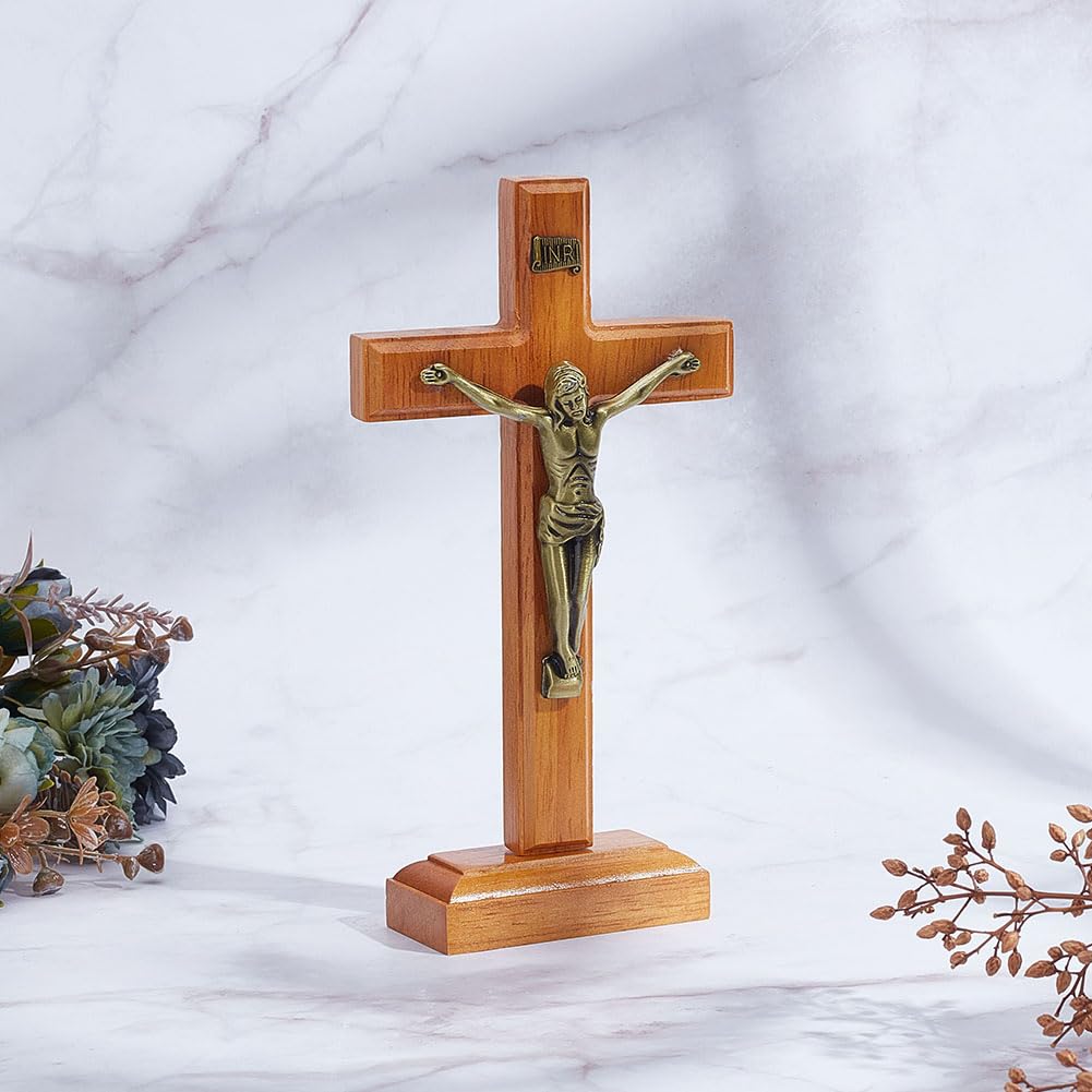 HOBBIESAY Croce Crocifisso in Piedi 19,5 cm Ornamento Croce da Tavolo in Legno Arancione Scuro in Piedi Supporto Croce da Parete in Legno Decorazione Croce Crocifisso Cattolica per la Decorazione