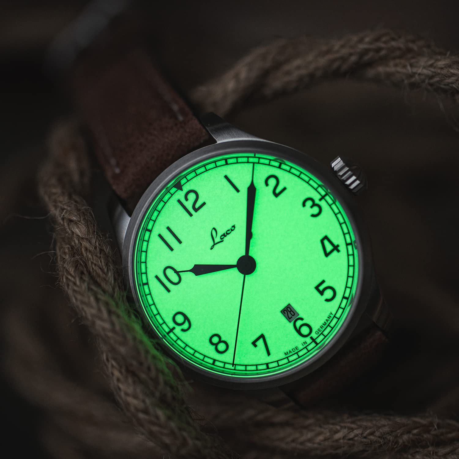 Laco Marineuhr Valencia, Damen- u. Herren Armbanduhr, braunes Lederband, Saphirglas, Ø 39 mm, Miyota 821 A/8217 Automatik, inkl. Etui - 862090
