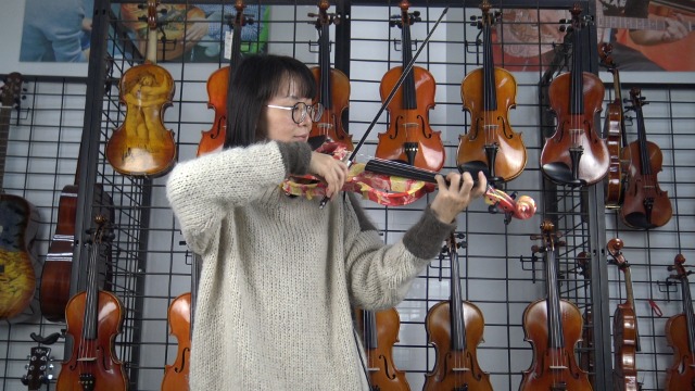 Amazon.com: Kinglos 4/4 White Blue Flowers Colored Solid Wood