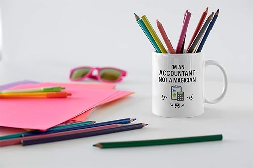 Miniatura 5 de Casitika Regalos de contador. Soy un contador, no un mago. Divertida taza de café contable de 11 onzas. Idea de regalo para asesor financiero,