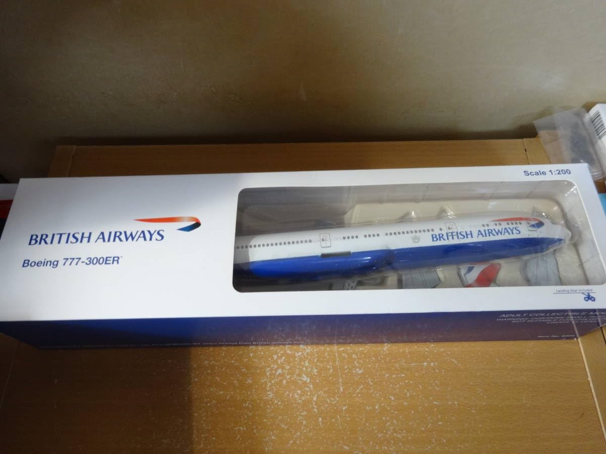 Amazon.co.jp: 1/200 Hogan British Airways 777-300ER : Hobbies