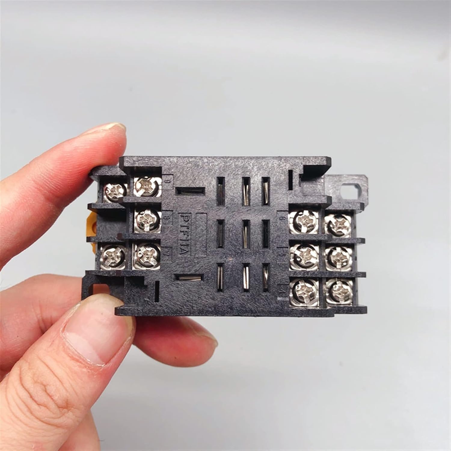 10pcs Small Coil General electromagnetic Intermediate Relay with Socket Base LY3NJ HH63P AC220v DC 12/24V 10A 250V Silver Contact