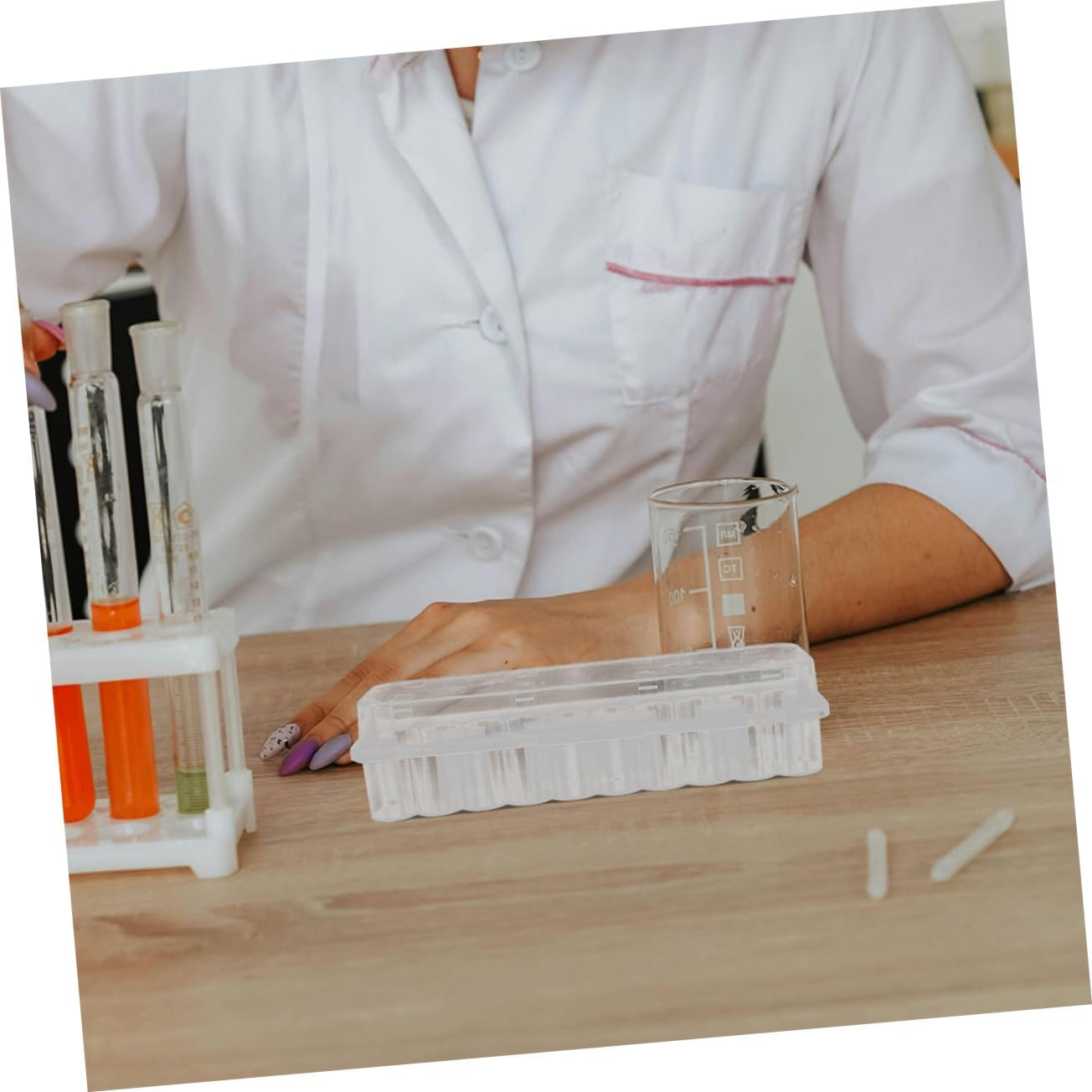 Ipetboom 24pcs Injection Vial Storage Box Plastic Holder for Refrigeration Lightweight Vial Case for Clinics and Labs Sealed Protection for Long Term Stability