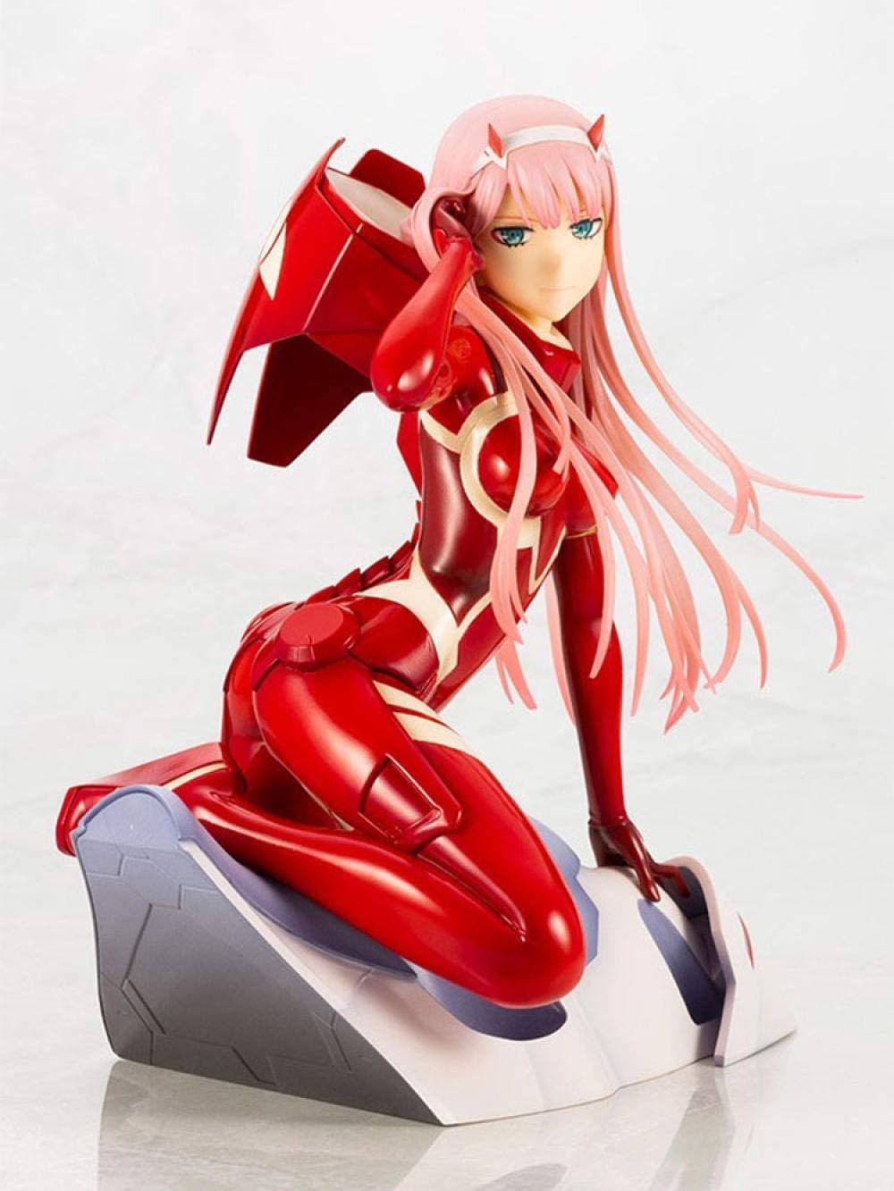 Amazon | アニメスタチューダーリン in The FRANXX アクション