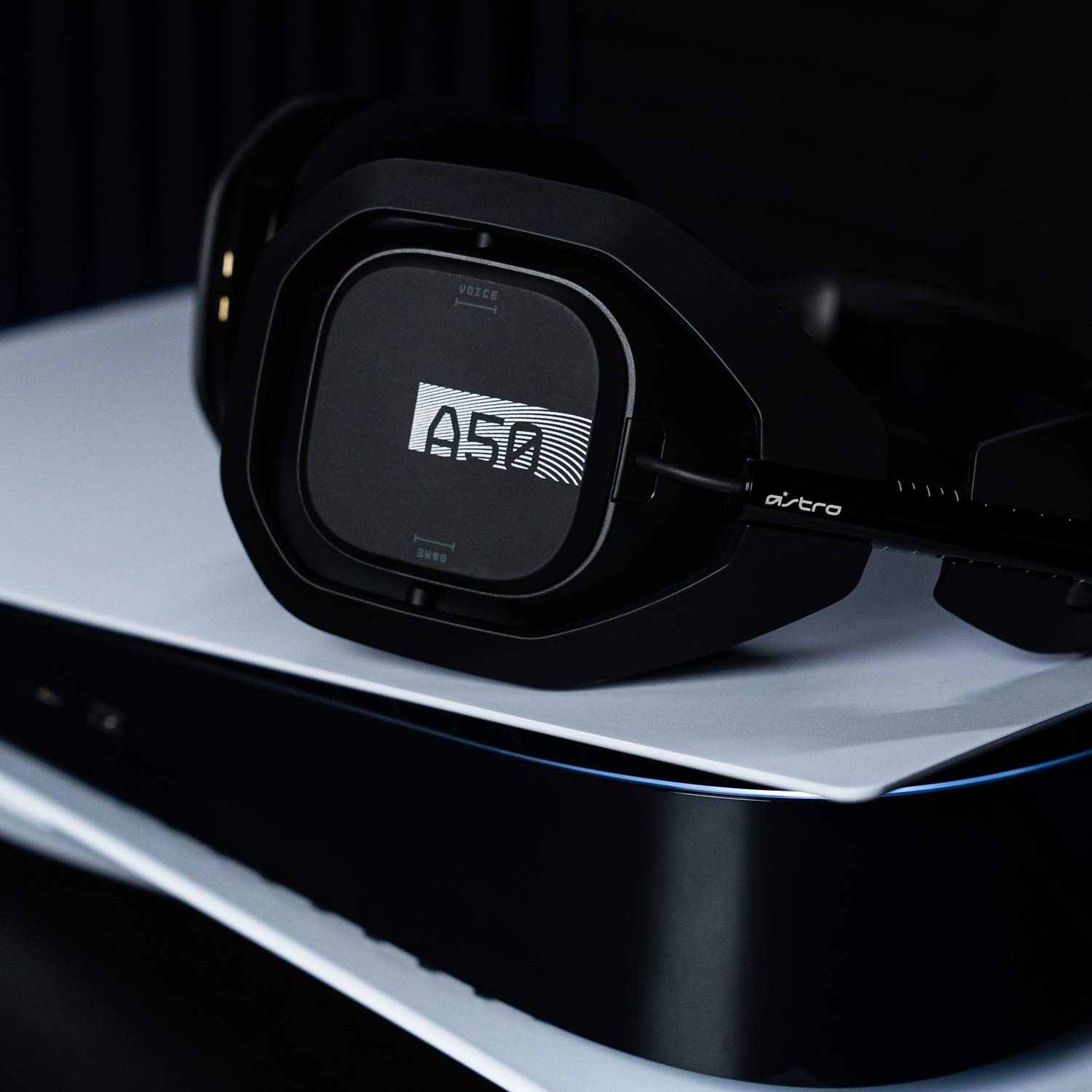 ASTRO Gaming A50 Wireless Gaming Headset + Charging Base Station, Gen 4,  Dolby Audio, Game/Voice Balance Control, 2.4 GHz Wireless, 9 m range for  PS5, PS4, PC, Mac - Black/Silver : Amazon.sg: Electronics