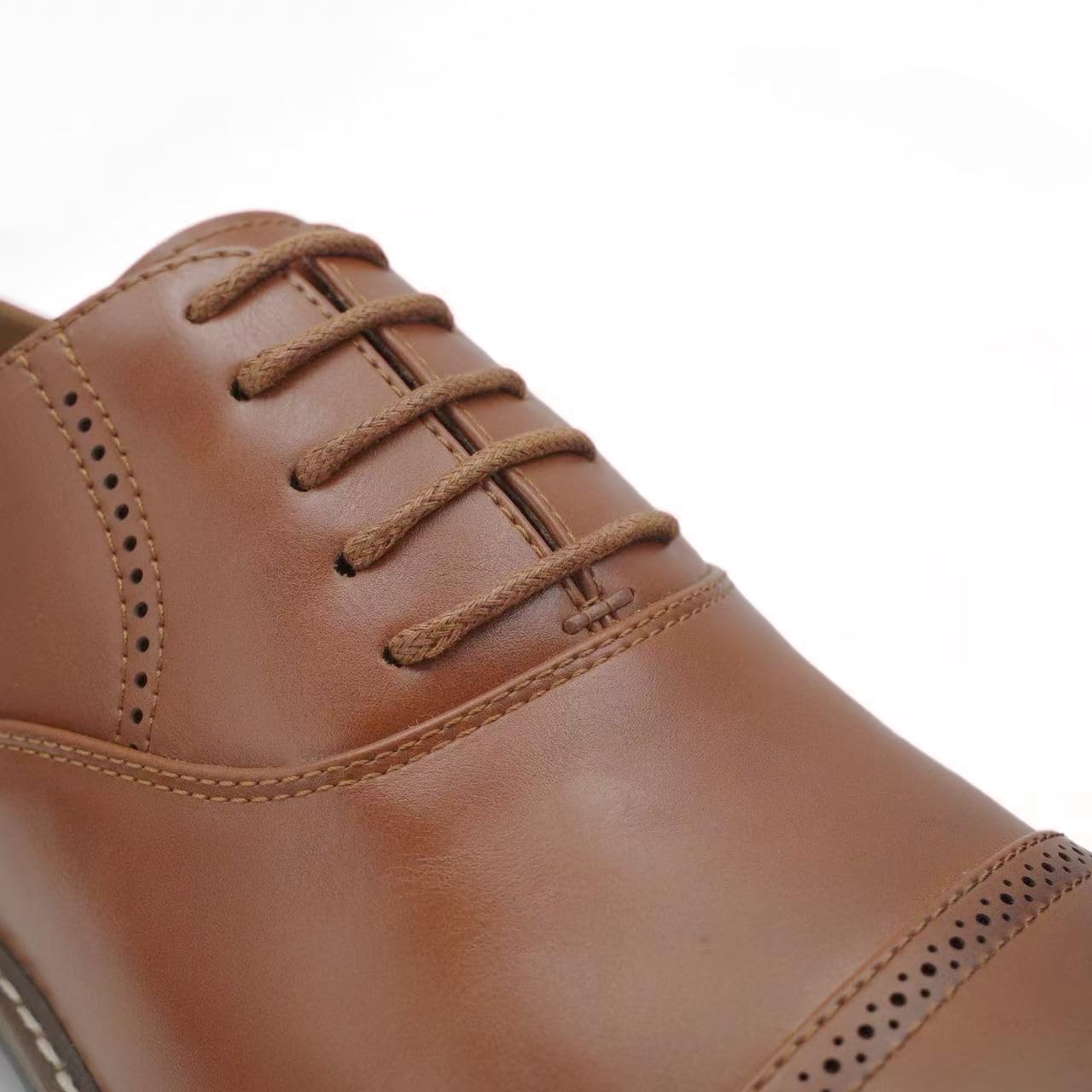 Finishing & Sewing Herren Cap-Toe Oxford Business-Schuhe mit Schnürung und Brogue-Design