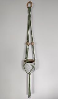 Macrame plant hanger/macrame/home decor/macrame wall hanging/plant accessories/indoor planters/plant holder