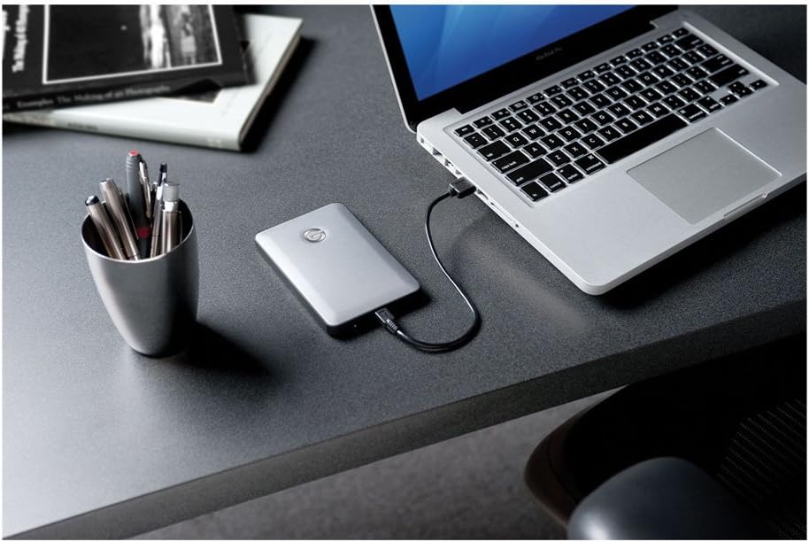 G-Technology G-DRIVE mobile USB Portable USB 3.0 Hard Drive 1TB (7200RPM) (0G02874)