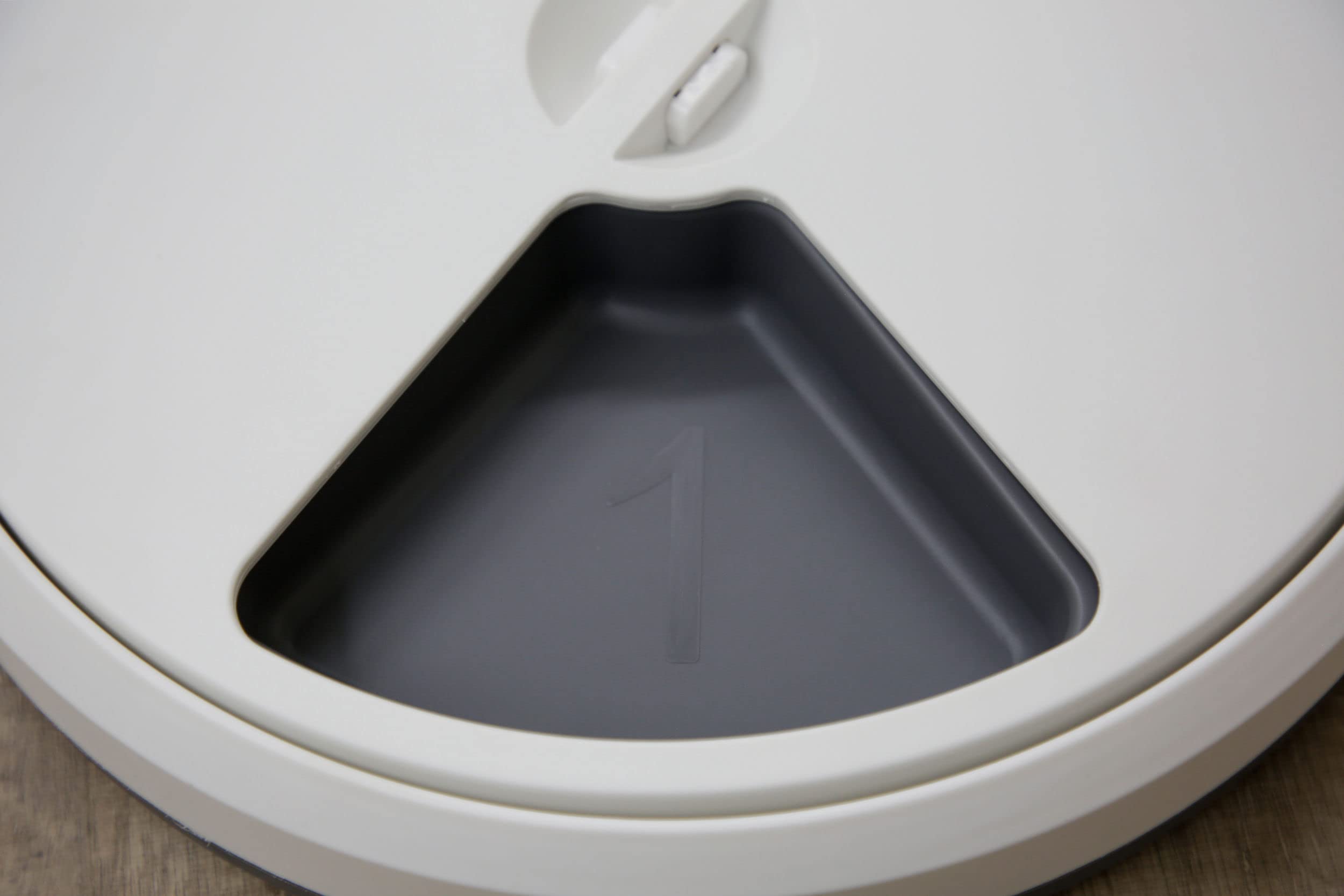 Kerbl Pet Distributeur Automatique Blanc, 5x240ml