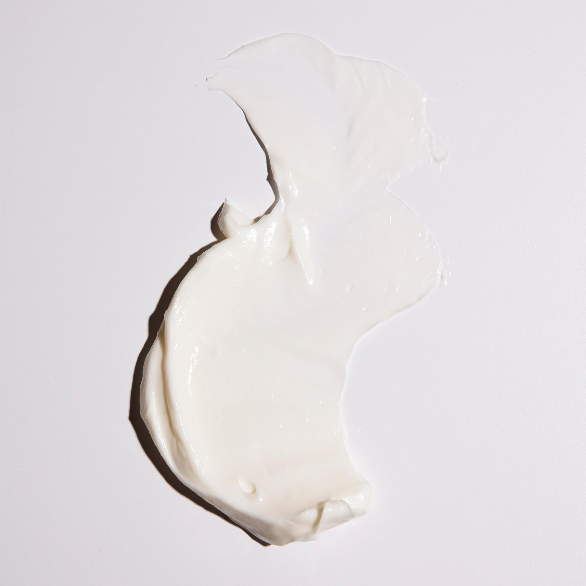 OUAI Thick Hair Treatment Masque Travel Size, Almond Oil, Olive Oil & Hydrolyzed Keratin to Repair & Restore Damaged Hair - Image 4