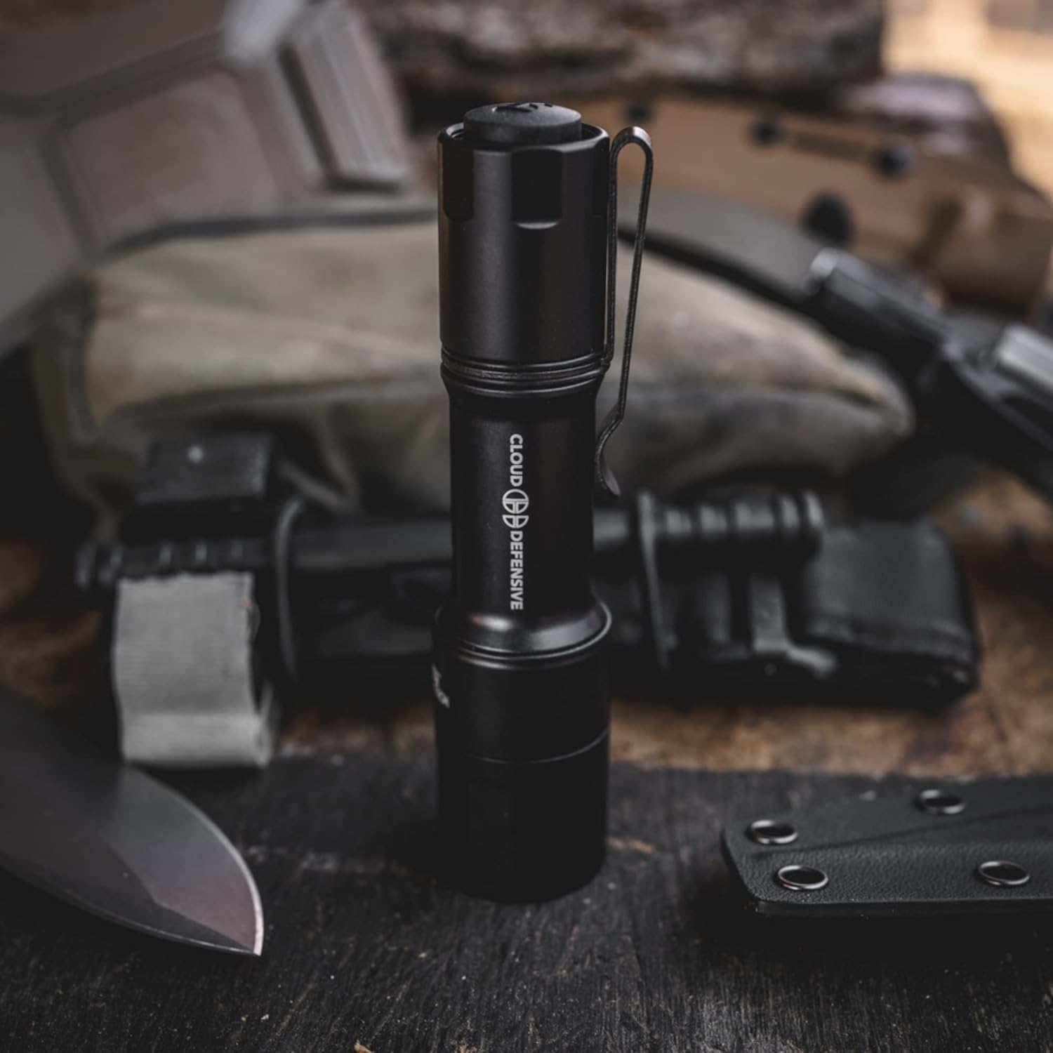 Cloud Defensive MCH HC Dual Fuel 80,000 Candela 1,100 Lumens Flashlight Black