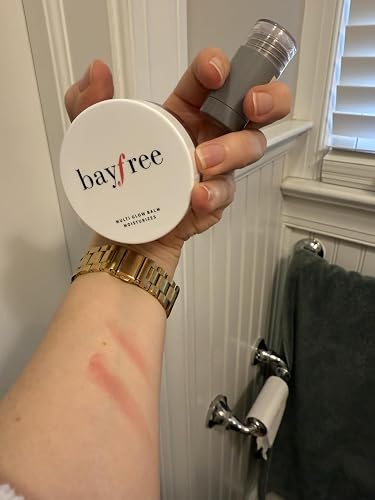 Review Image by Hellahelen