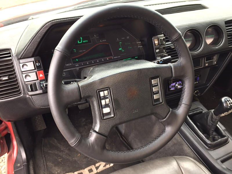 RedlineGoods Steering Wheel Cover 4-Spoke for 1984-1985