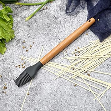 11 Inch Silicone Brush with Wood Handle for Pastry, Cake Mixer, Decorating, Cooking, Baking, Large Pastry Brush - Random Color