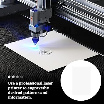 NBEADS ダブルカラーレーザー彫刻ブランク、7.0x11インチ、厚さ1.3mmのABSプラスチックシート刻印素材、ネームプレート、ヤードサイン、レーザーカット、DIY彫刻クラフト、ホワイト 12個