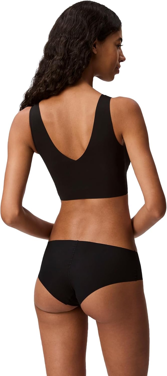 Calvin Klein Womens Invisibles Comfort Seamless Lightly Lined V Neck Bralette Bra - Image 2