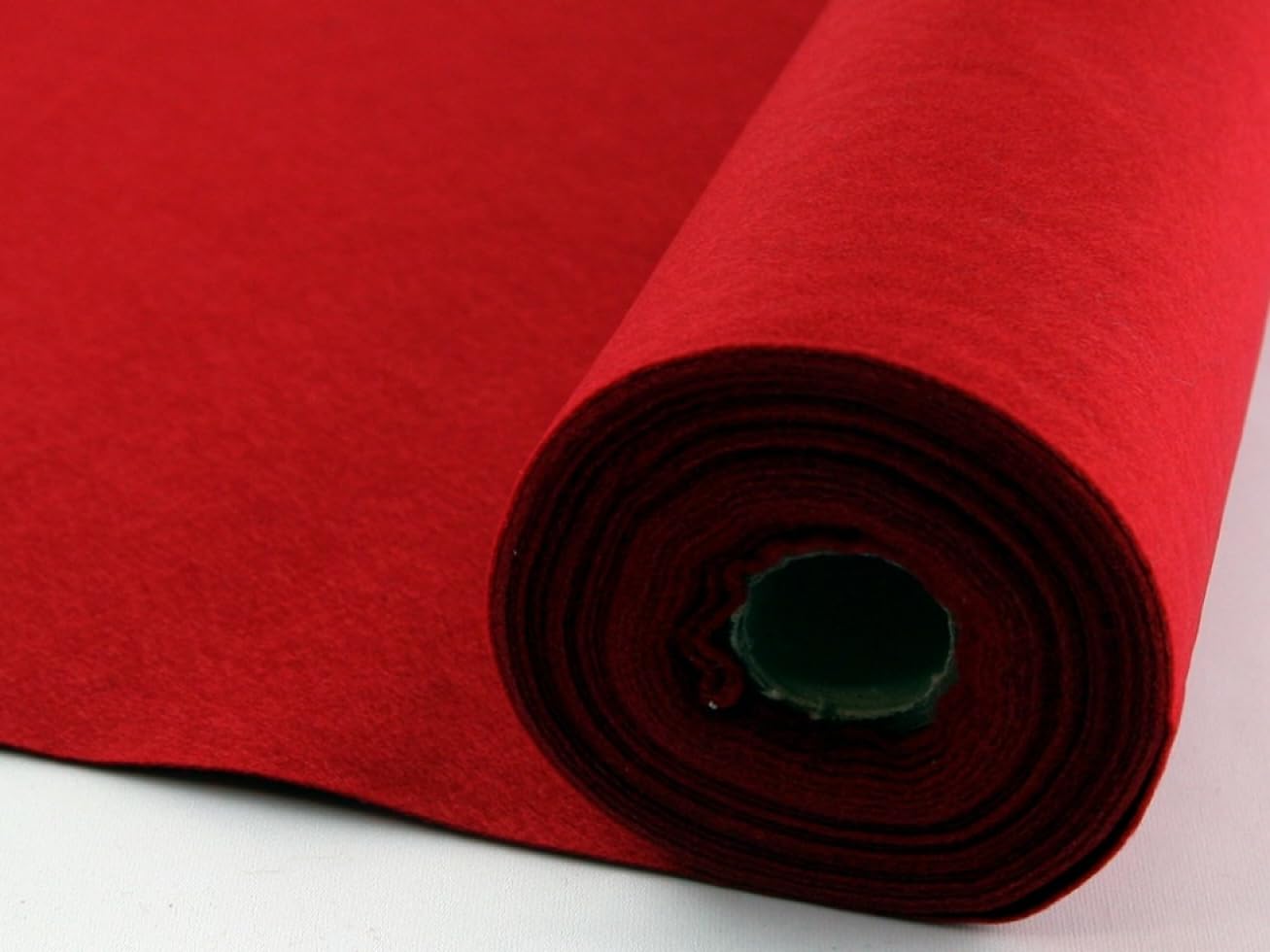 Minerva Crafts Sticky Back Self Adhesive Acrylic Felt Fabric Mini Roll 5m Berry Red - per 5 metre roll