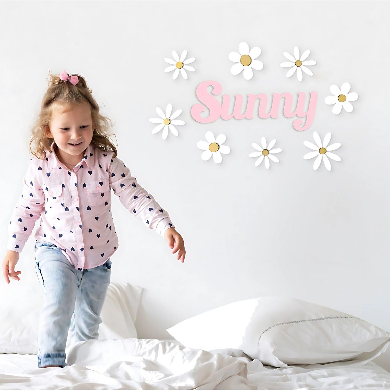 Personalised Wooden Name Sign for Girls - Daisy Wall Art for Nurseries, Bedrooms and Playrooms - Custom Flower Name Plaque - Kids Wall Decor - Nursery Wall Art