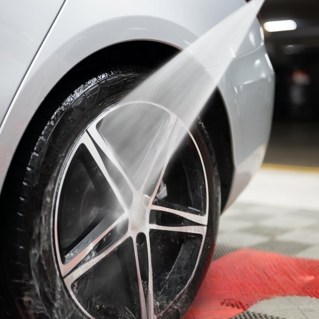 CARPRO ReTyre Car Tire & Rubber Cleaner: All in One Tire & Wheel Cleaner, Car Wash Wheel Cleaning Spray for Car Detailing - Clean New Tire Look - 1 Liter (34 fl oz)