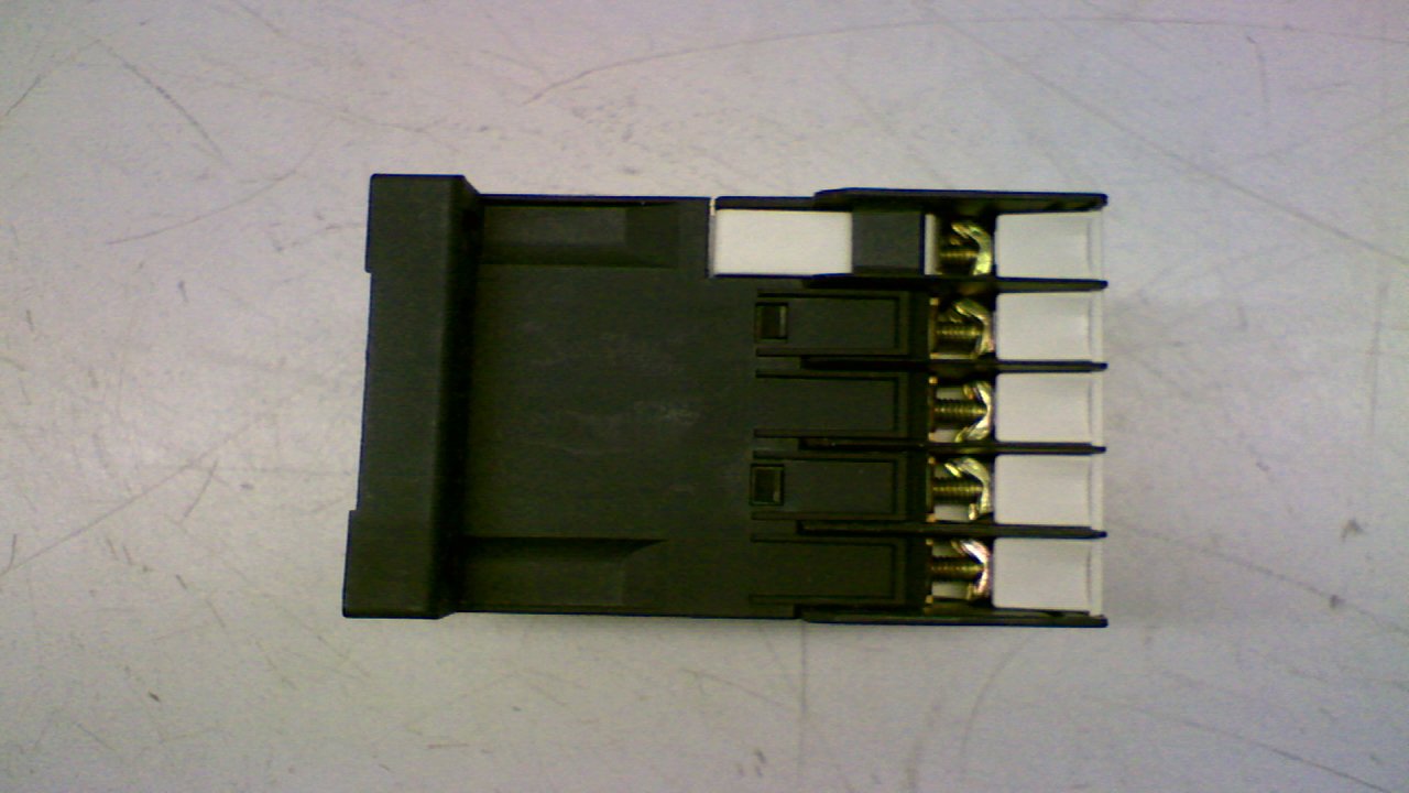 Telemecanique Lc1K0610P7 Contactor
