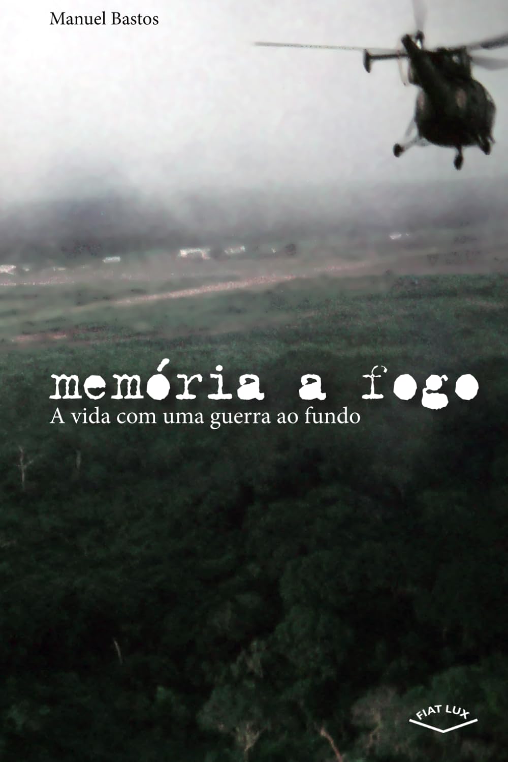 Memória a Fogo: A vida com uma guerra ao fundo