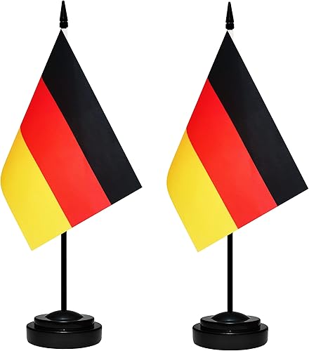 Miniatura 85 de Juego de banderas de escritorio de Cuba, paquete de 2 banderas cubanas de mesa para oficina, mini bandera de escritorio pequeña con poste negro