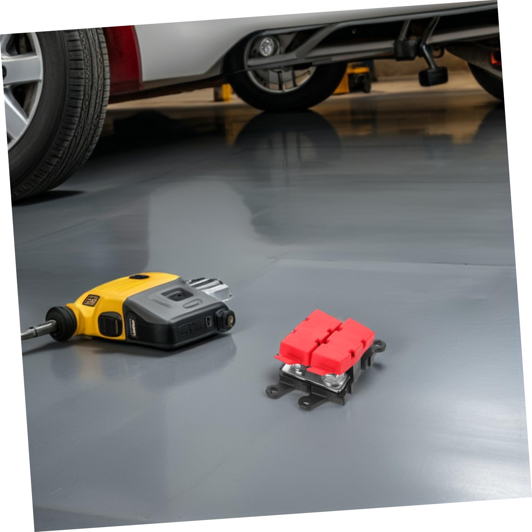 Caja de Fusibles de Automóvil Mini Atornillable para Protección de Circuitos de Fusibles para Automóvil Autopartes para Camiones y Embarcaciones