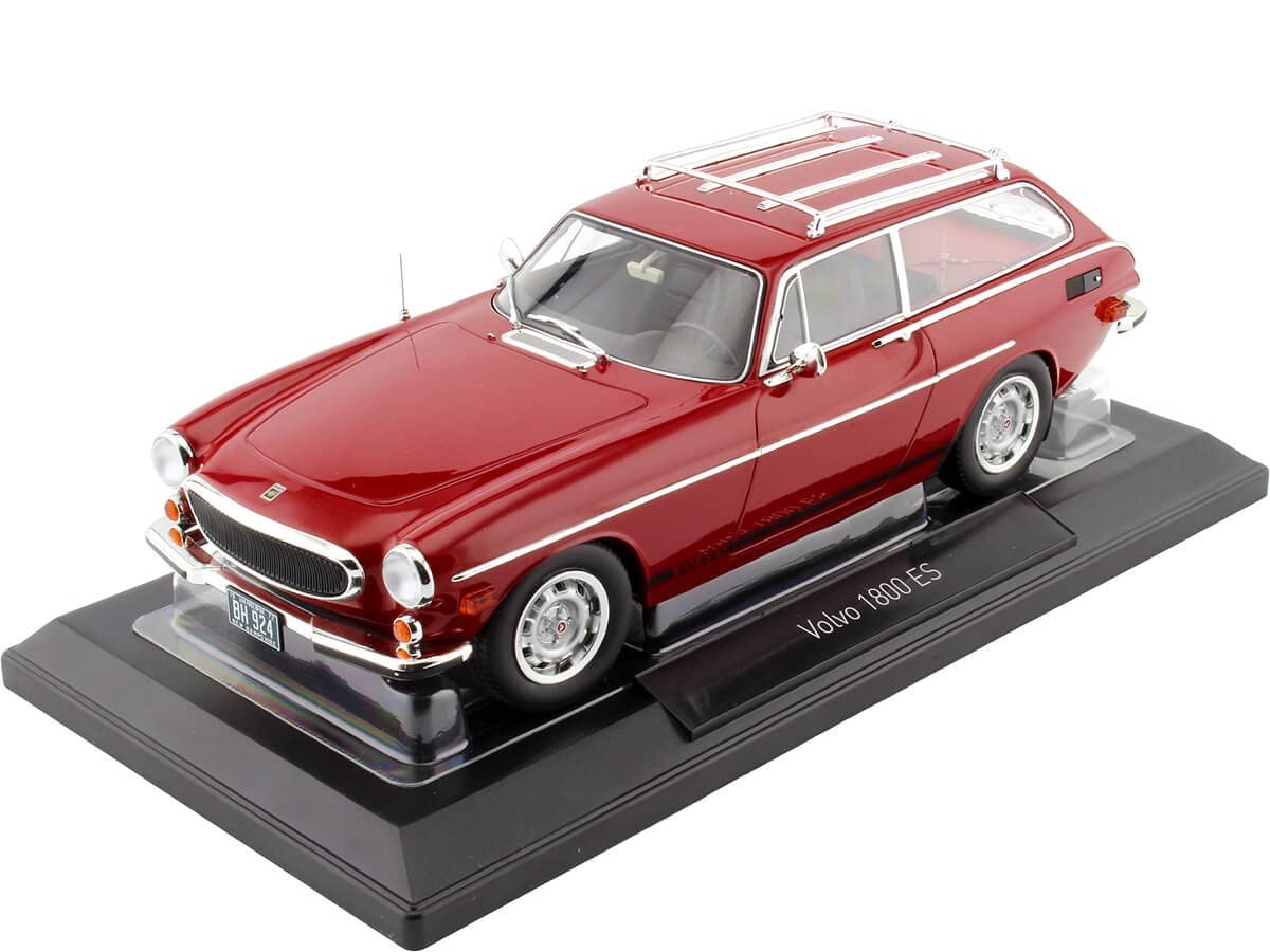VOLVO 1800 ES - US Version - 1972 - red - Norev 1:18