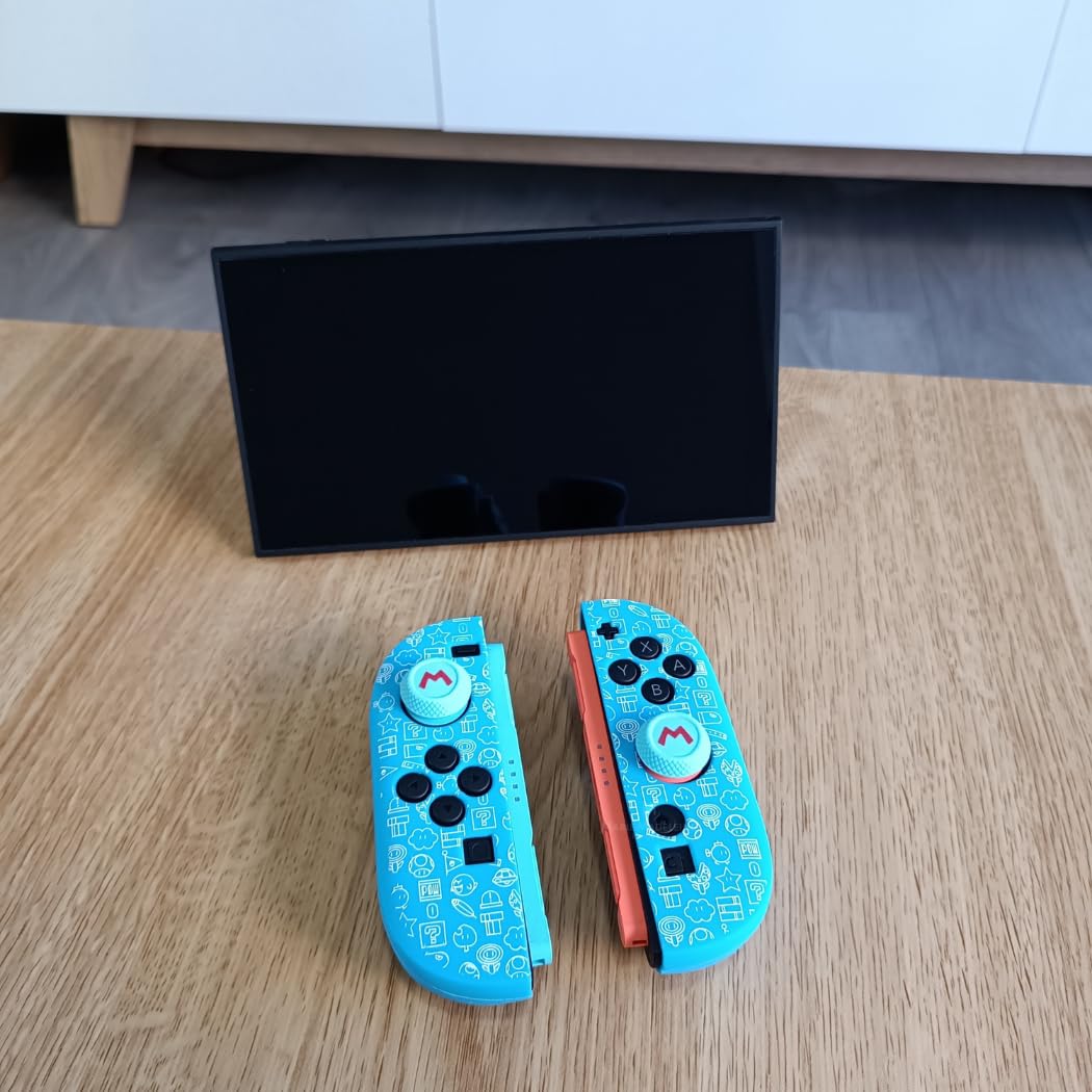 MME Funda de Silicona para Joy-con Switch 2, Antideslizante y Suave al Tacto, Protección para Mandos contra Desgaste y arañazos, Accesorios Switch 2 (Mario Azul) — view 7