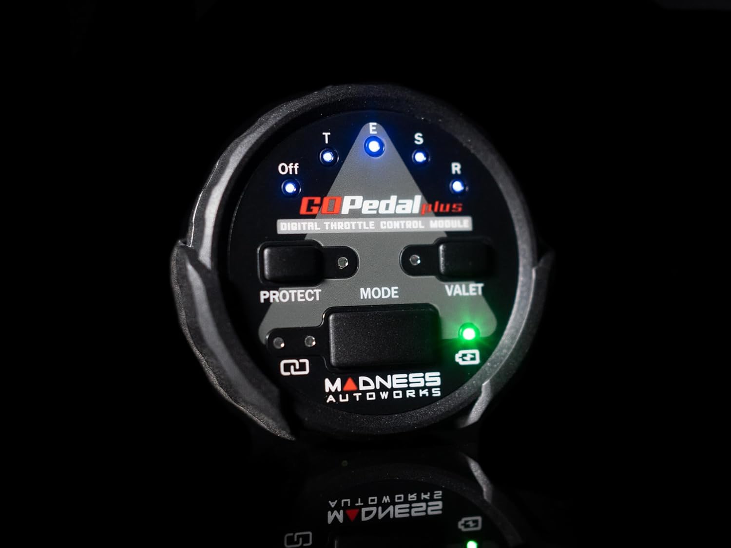 Throttle Response Controller for GMC 3.0/4.3/5.3/6.2L (2020-2024): 5th Gen, 1500, 2500HD, 3500HD, SLE, SLT, Denali, Elevation - MADNESS Autoworks GOPedal Plus