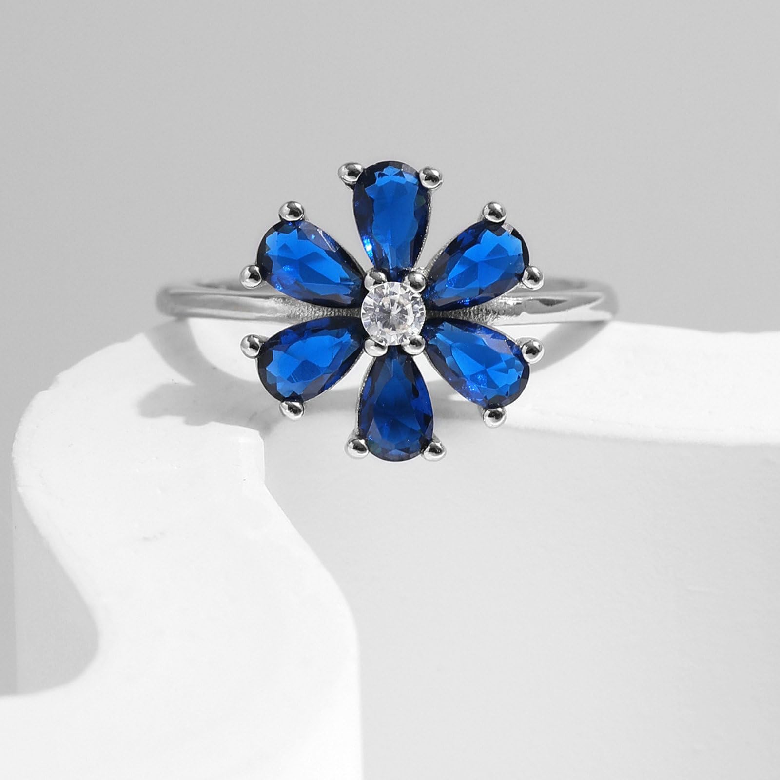 Anillo de oro blanco de 9 K/14 K, zafiro artificial azul, redondo con circonita azul (forma de pera) anillo para mujer
