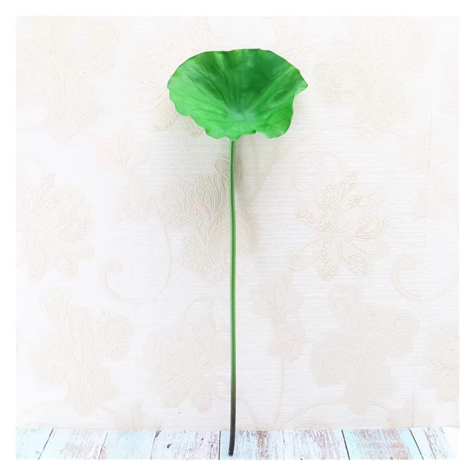 PBWERIGL Artificial Lotus Flower, Artificial Lotus Water Lily Floating Pond Decor(Green-01)