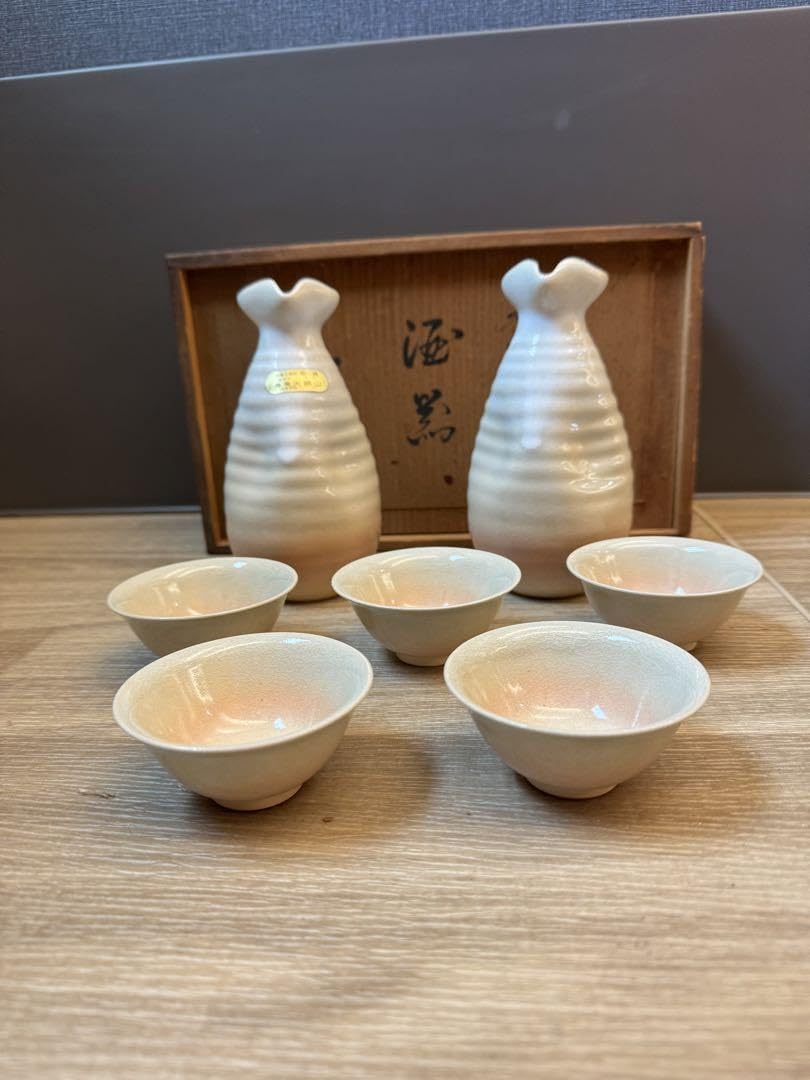 1504 萩焼　酒器セット　徳利2   猪口5   未使用 Amazon.co.jp: 1504 萩焼 酒器セット 徳利2 猪口5 : ホーム