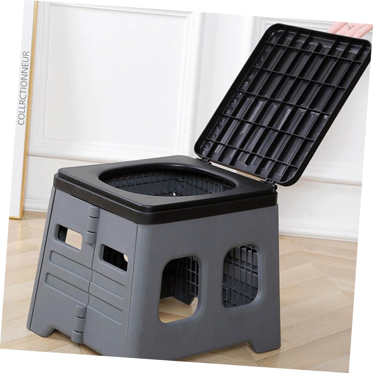 BESPORTBLE Portable Folding Toilet Made of PP Material Compact Foldable Potty for Camping Car Travel Outdoor Use Multi-Functional as Stool and Dustbin Includes Plastic Bag for Cleanliness