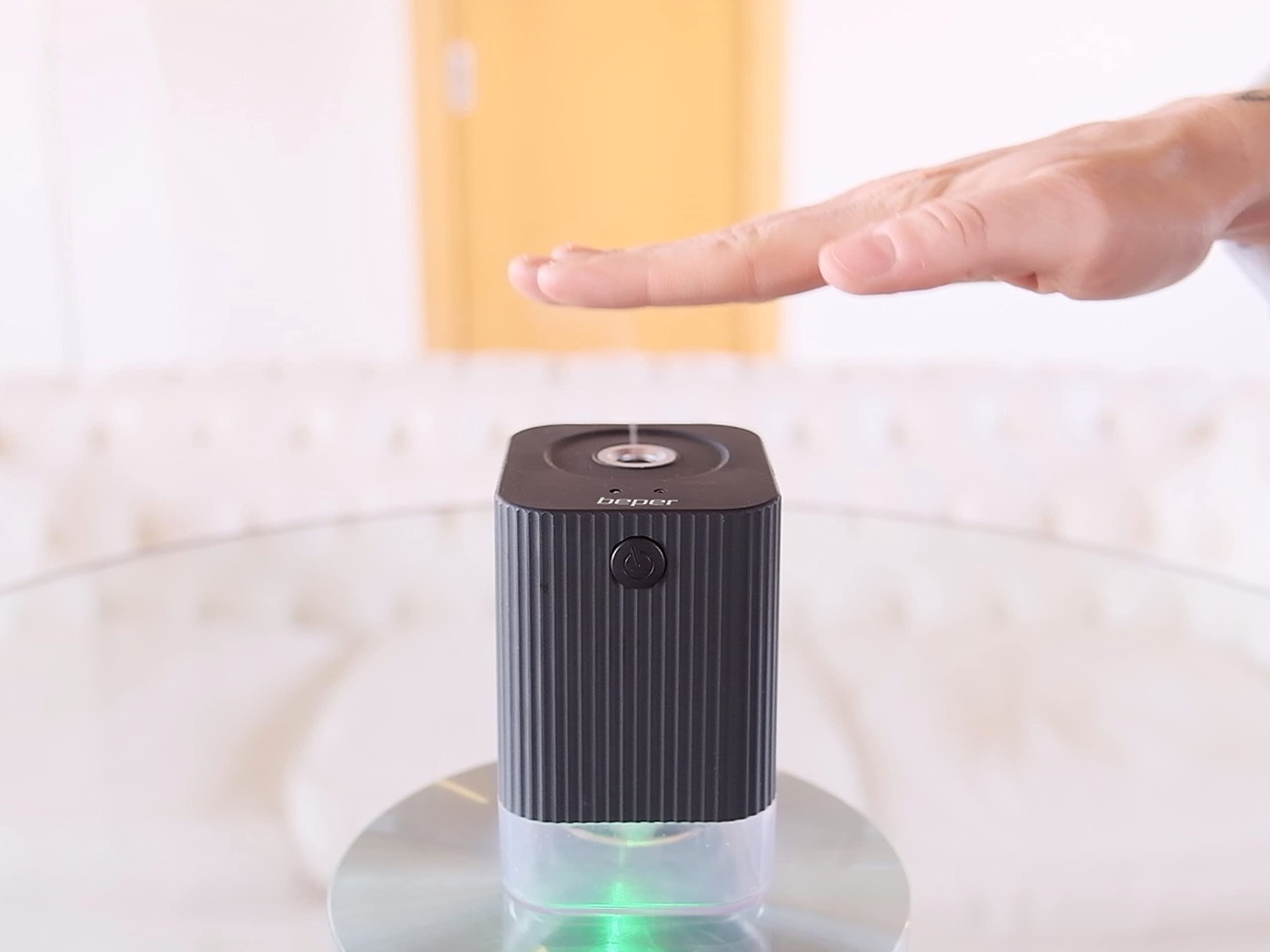 BEPER P201UTP011 Dispenser Nebulizzatore Disinfettante Mani e Oggetti, Capacità 120ml Contactless, Sensore Infrarossi, Batteria Ricaricabile, Cavo USB incluso, Nero