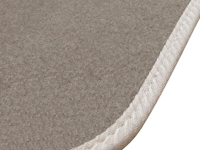 Set de alfombras de terciopelo para Mercedes Clase C W203 años 2000 – 2007 STD BEIGE con fijaciones redondas, ajuste nuevo, alfombras de terciopelo, alfombras para auto
