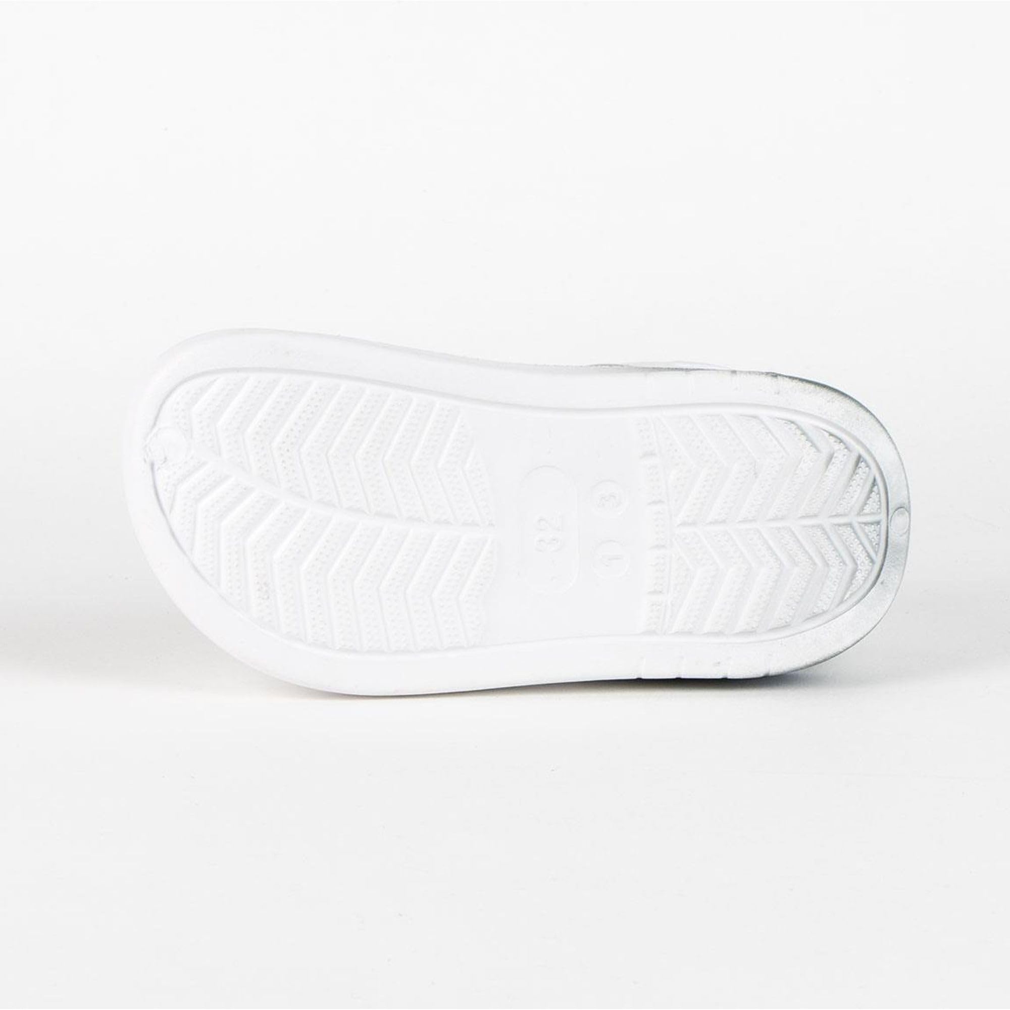 Zuecos Premium EVA Real Madrid para Niños, Calzado Oficial Ligero y Cómodo | Sandalias Antideslizantes para Interior y Exterior, Tallas Infantiles