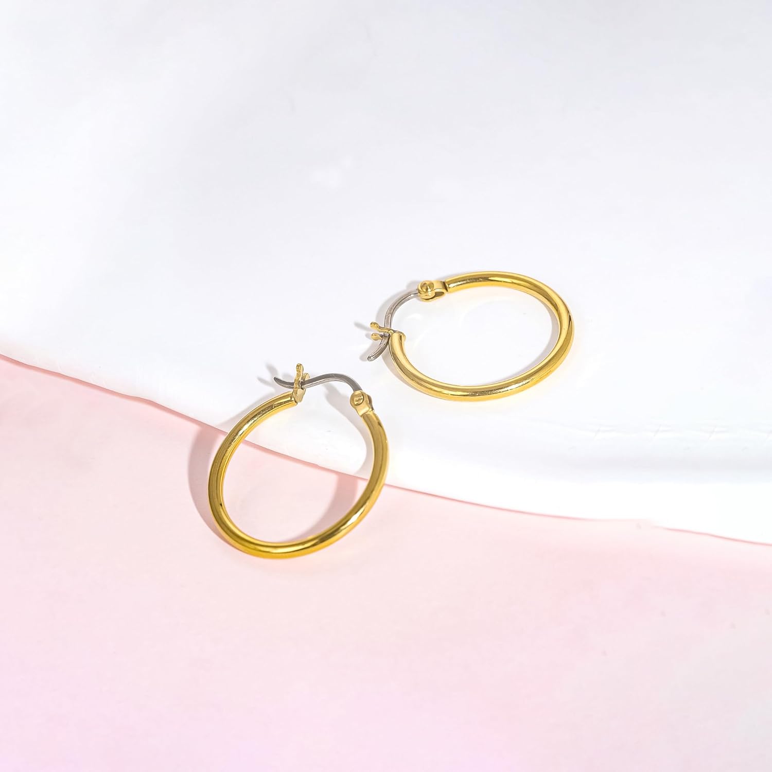 limerencia Titanium Nose Ring - G23 Double Hoop Cartilage Earring - 20G Clicker Ring for Septum, Helix, Conch, Daith, Tragus Piercing - Hypoallergenic Body Jewelry for Women & Men - Image 7