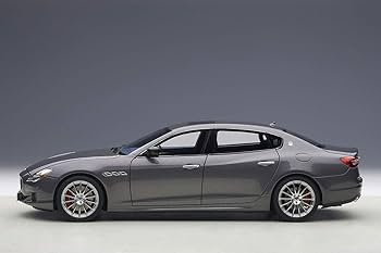 Amazon | AUTOart 1/18 マセラティ クアトロポルテ GT S (グレー) 完成