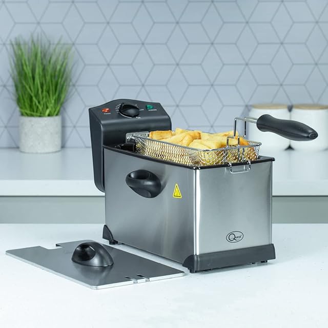Quest 35140 3 Litre Stainless Steel Deep Fat Fryer / 130-190°C Adjustable Temperature / Lid Cover / Easy Clean Removable Oil Container / 2000W / Ideal For Fried Chicken, Chips & More