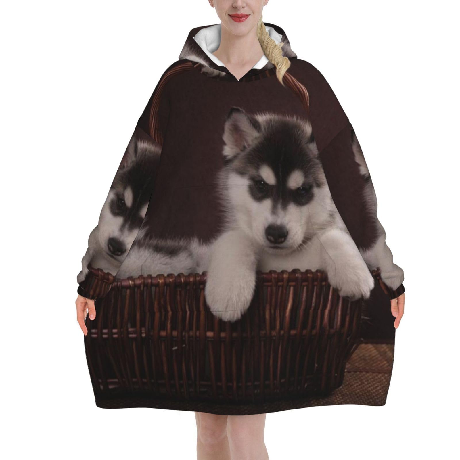 Dog Husky,Women's Oversized Wearable Blanket Hoodie, Blanket Sweatshirt,Flannel Pullover Blanket