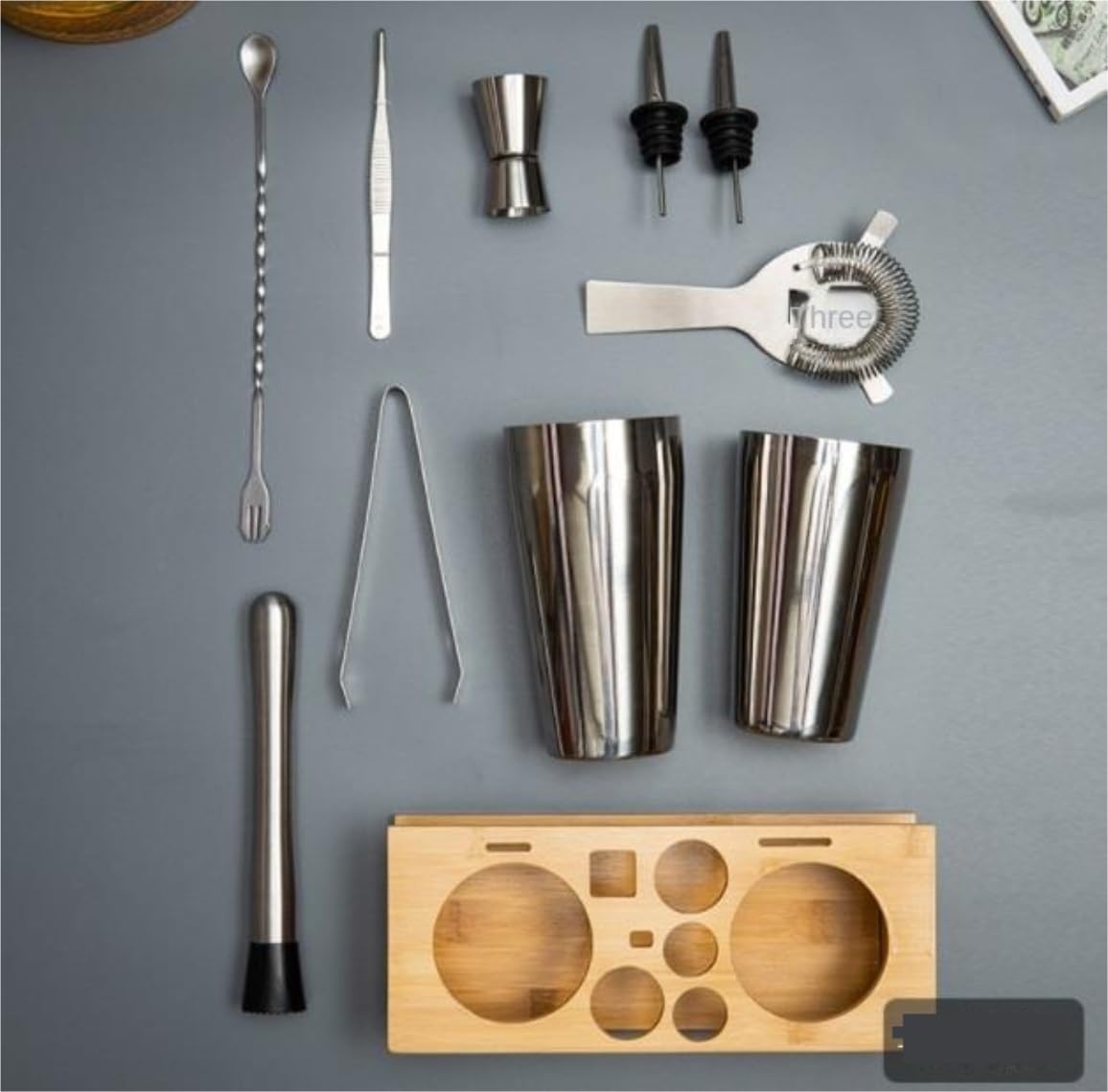 Ensemble de Cocktail Shaker à Cocktail Shaker Kit 11 Pcs Barman Kit En Acier Inoxydable Mélangeur Bar Avec Support Cocktail Maker Shaker Outils Ensemble Shaker Cocktail Kit Shaker Cocktail Set(600/450