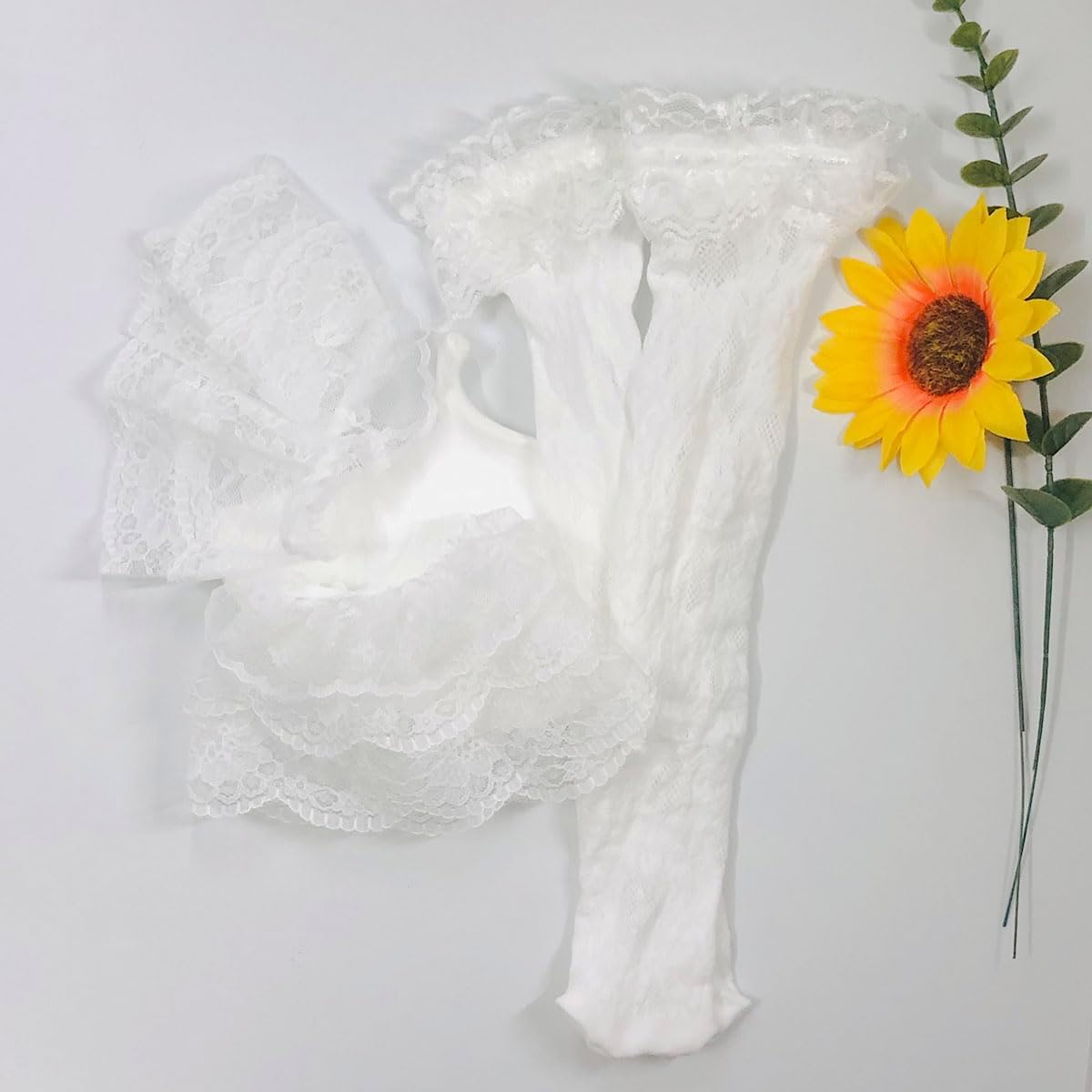 Lolita Lace Ruffle Gloves and Socks Set, White Lace Cuffs, 1920s Style Costume Accessories, for Halloween, Wedding image 3